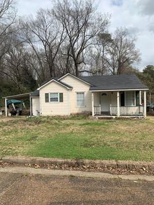 1825 Wheeler Dr, Natchez, MS, 39120