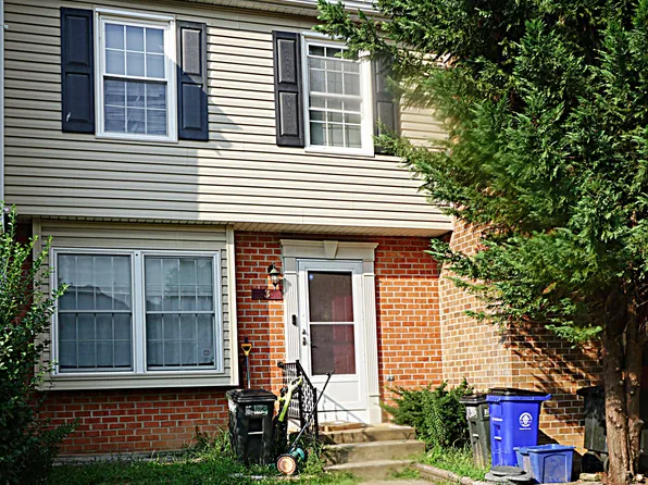 3 Crystal Rock Ct, Germantown, MD 20874