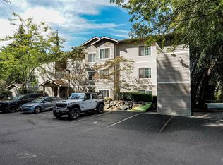3221 S 208th St, Seattle, WA 98198