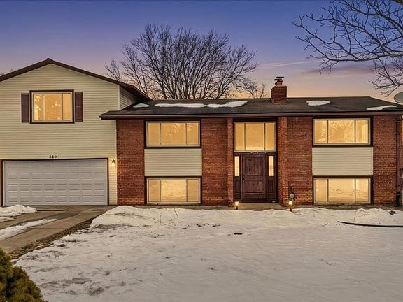 2nd image of 540 Sherwood Dr