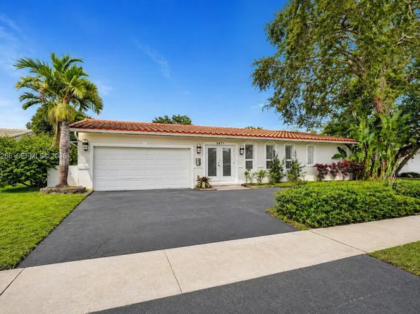3671 N 47th Ave, Hollywood, FL 33021