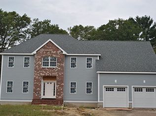 3 Harvey Ln, North Easton, MA 02356