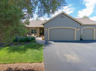 8062 Pony Falls Dr, Redmond, OR 97756