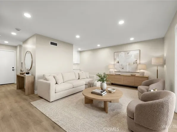 636 E Birch St APT D, Brea, CA 92821