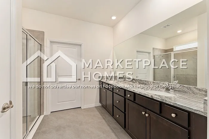 4170 NW 48th Terrace Rd — Photo 15