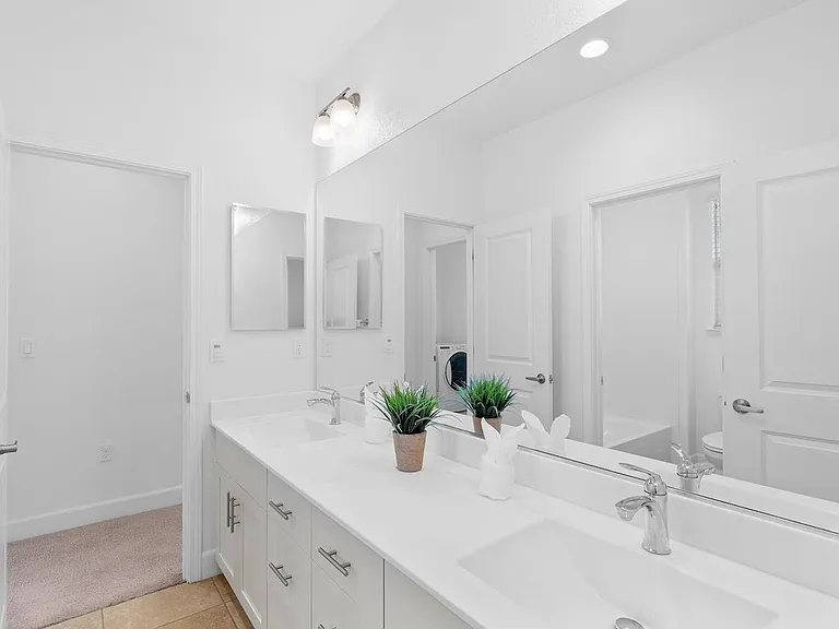 18338 Amador Dr — Photo 11