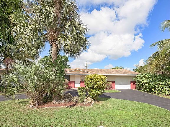 4th image of 3810 Nw 78th Terrace