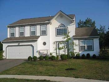 1st image of 235 Wellington Pl