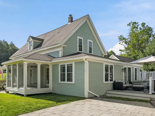 35 Elm Park, Groveland, MA 01834