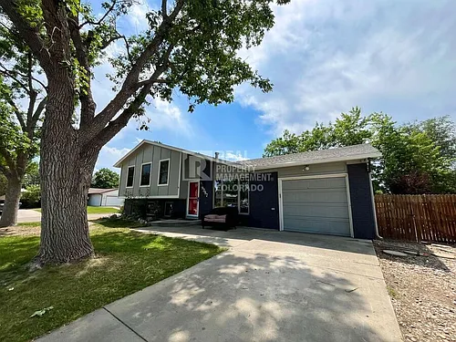 9387 W Eastman Pl Photo 1