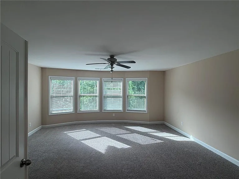 4525 Highfield Dr — Photo 27