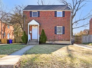 5016 N Carlin Springs Rd, Arlington, VA 22203