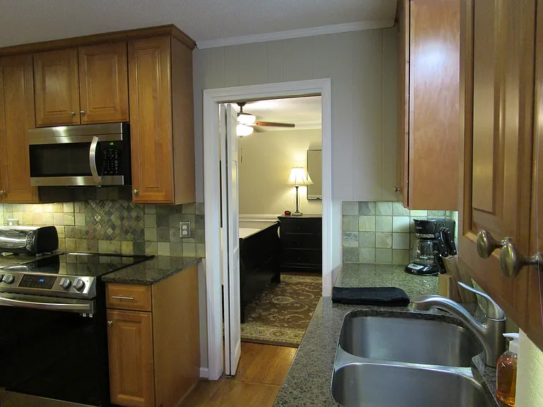 5070 Vernon Springs Dr #A — Photo 12