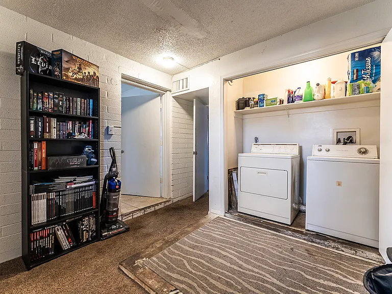 1345 E Orange St #1 — Photo 11
