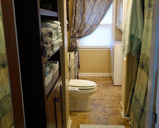 3rd image of 10451 Bridgewood St APT 3