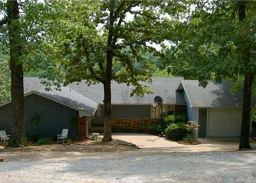 1st image of 3 Clive Cir