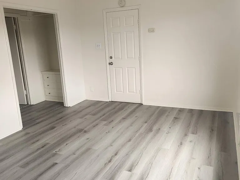 624 Magnolia Ave #5 — Photo 3