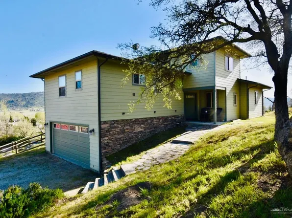 24145 Martingale Way, Tehachapi, CA 93561
