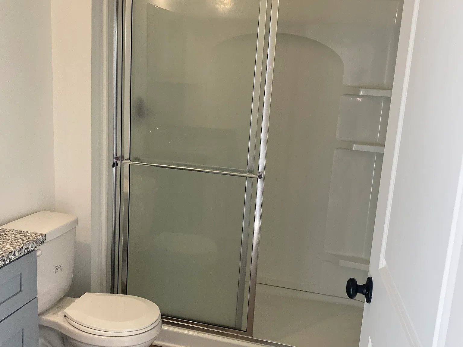2 bed, 1000 sqft, $1,500 — Photo 4