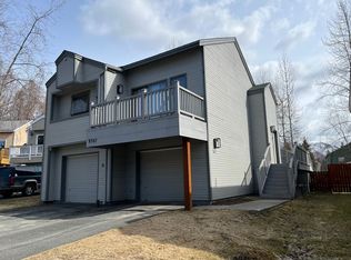 9307 Tanadak Cir, Eagle River, AK 99577