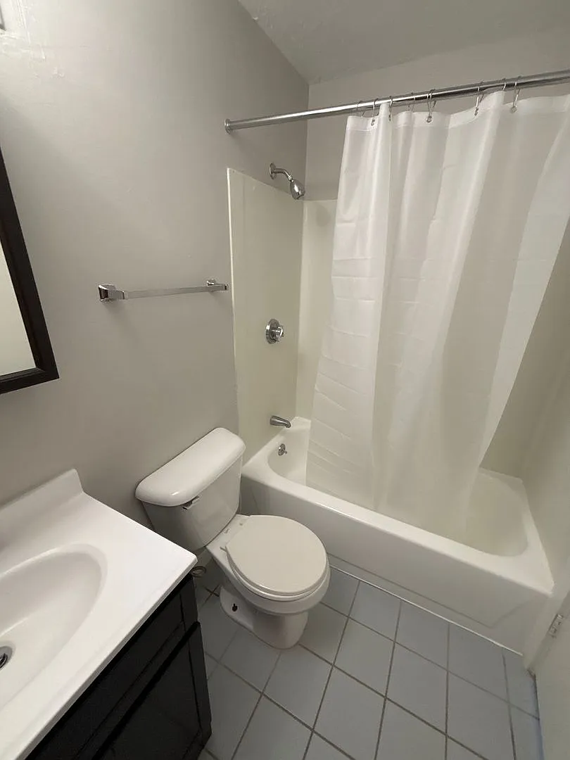 Affordable Allston Studio Near Boston Landing & Green Line — Photo 4