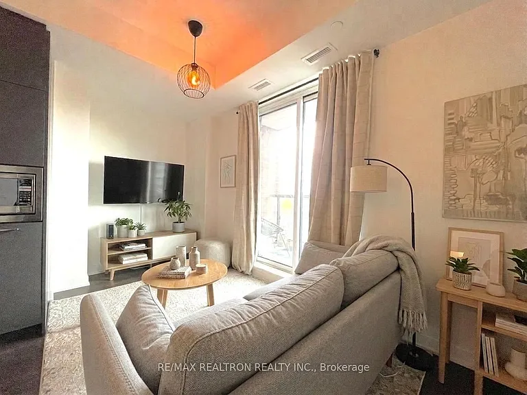 185 Alberta Ave #804 — Photo 9