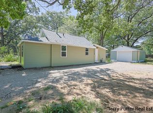 2657 Roberts St, Norton Shores, MI