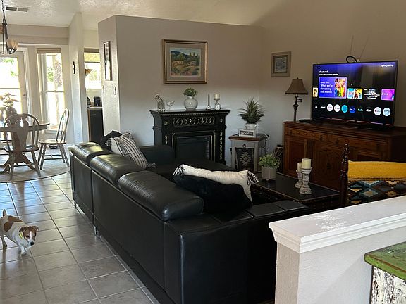 5th image of 4619 Fairfax Dr NW