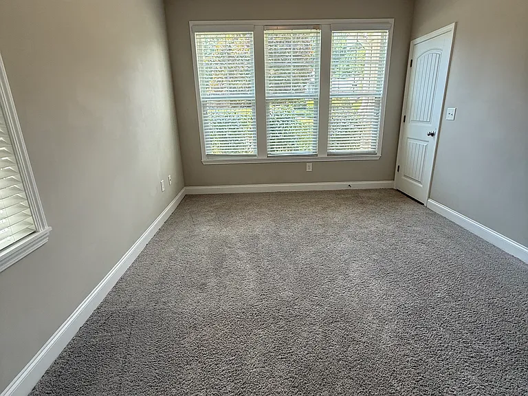 3210 Trowbridge Dr — Photo 22
