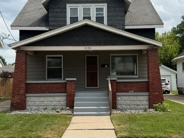 1530 Widdicomb Ave NW, Grand Rapids, MI 49504