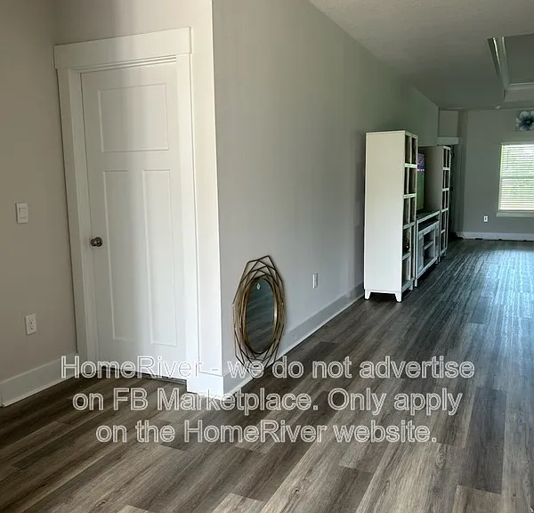 10705 Davenport Loop — Photo 18