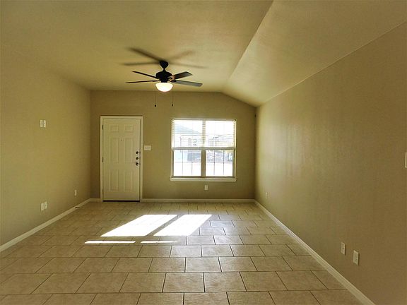 2nd image of 1307 Vanguard Ln #A