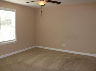 162 Pine Hollow Rd, Holly Ridge, NC 28445