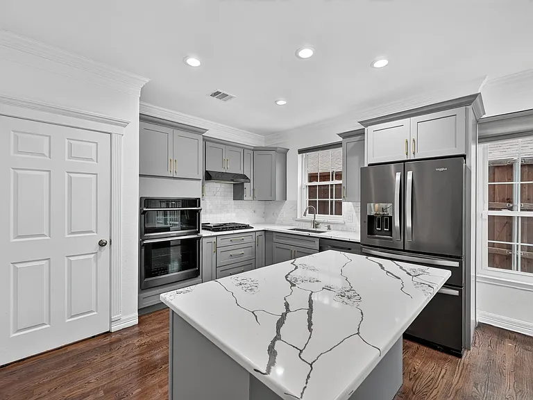 5900 Atlanta Dr — Photo 8