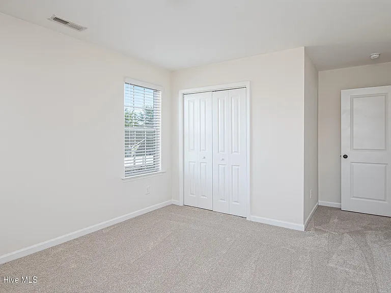 808 Jade Ln — Photo 36