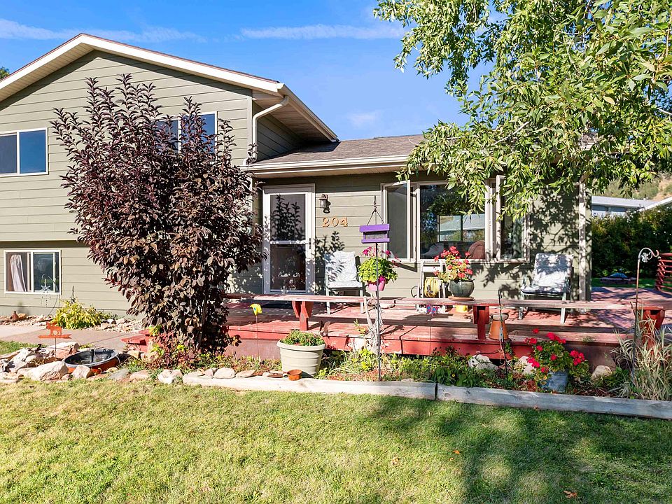 1st image of 204 Wyoming Ct