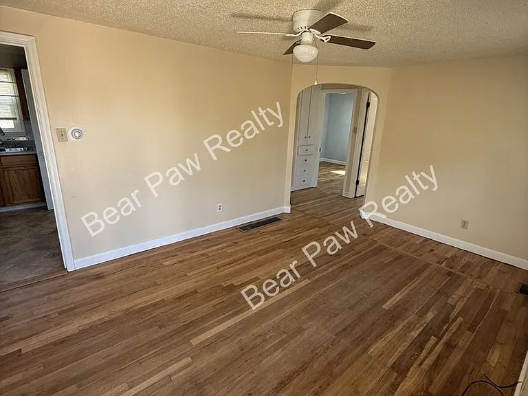 2120 Cheyenne Pl — Photo 2