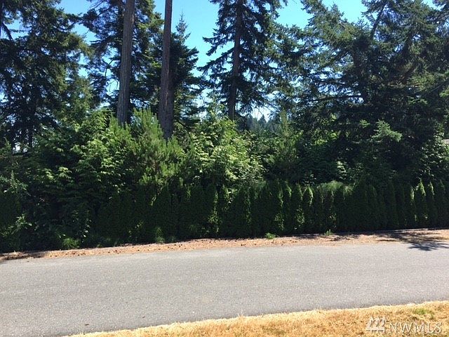 2nd image of 472 Nezperce Pl