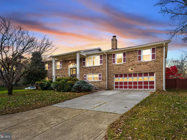 500 Bonhill Dr, Fort Washington, MD 20744