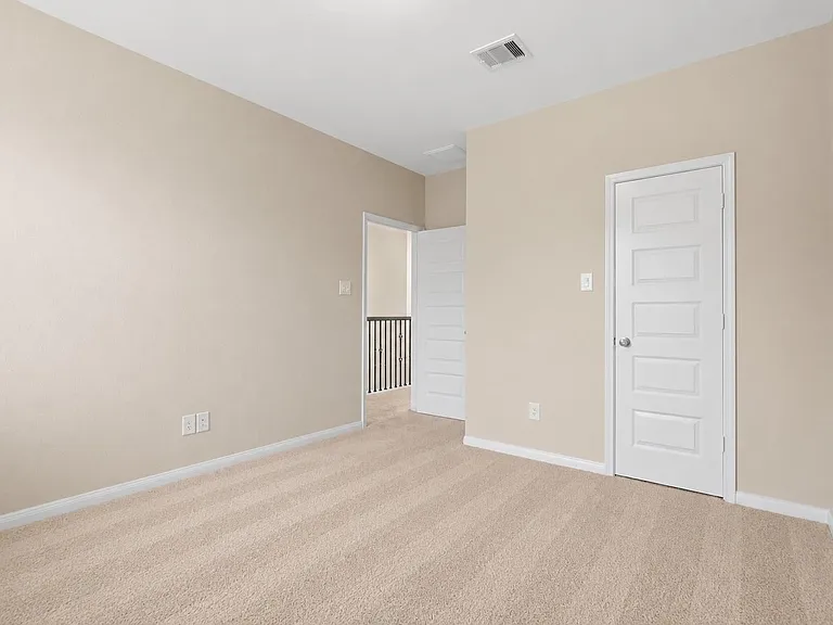 22503 Miramar Bend Dr — Photo 38