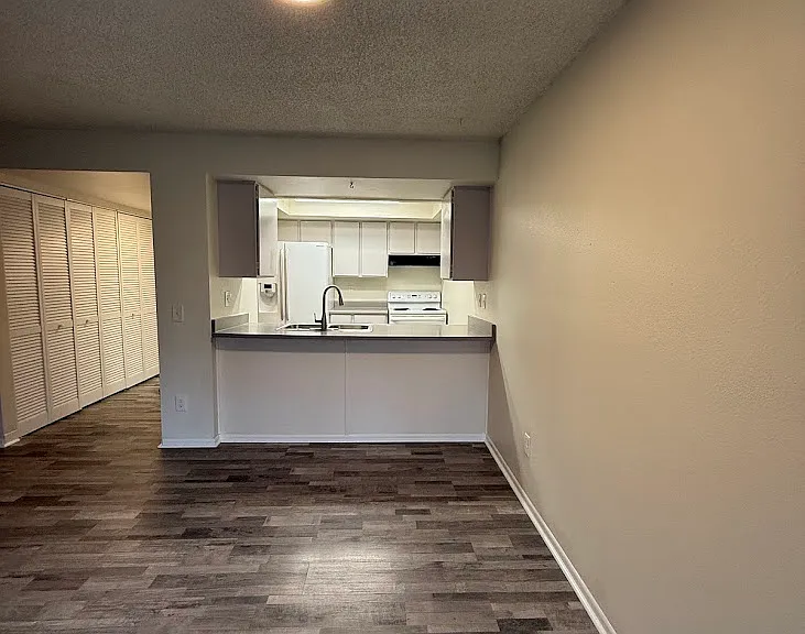 14026 E Stanford Cir #J3 — Photo 2