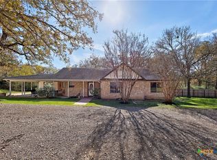 125 Rustys Way, Cedar Creek, TX 78612