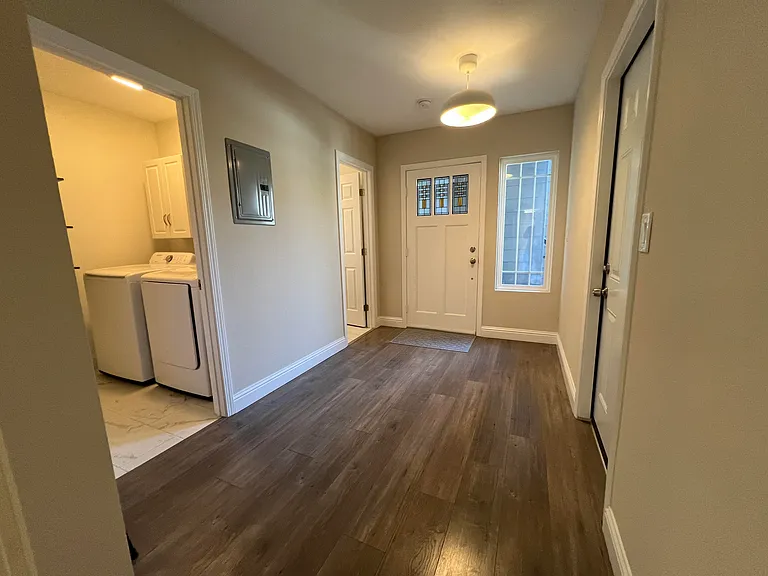 871 Arlington Ave #1 — Photo 3