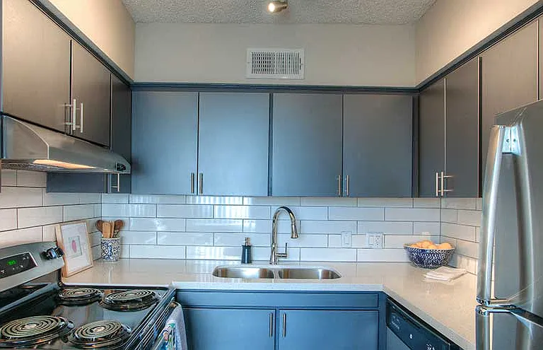 The Venue on Camelback Apartments — Photo 1