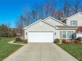 752 Lakeside Dr, Avon Lake, OH 44012