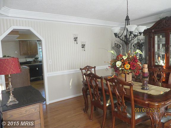 4th image of 11701 Mayflower Ct