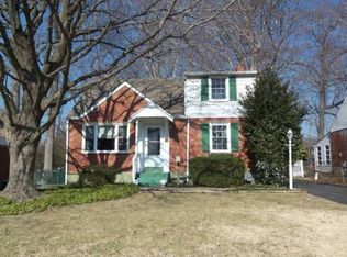 22 Derwen Dr, Havertown, PA 19083