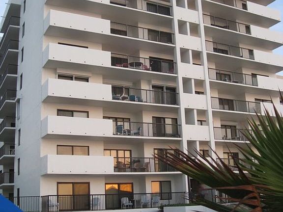 4th image of 2615 S Atlantic Ave APT 5A
