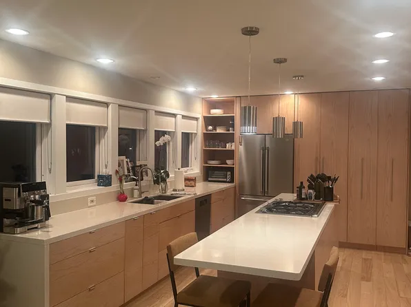 16634 Imperial Ct, Lakeville, MN 55044