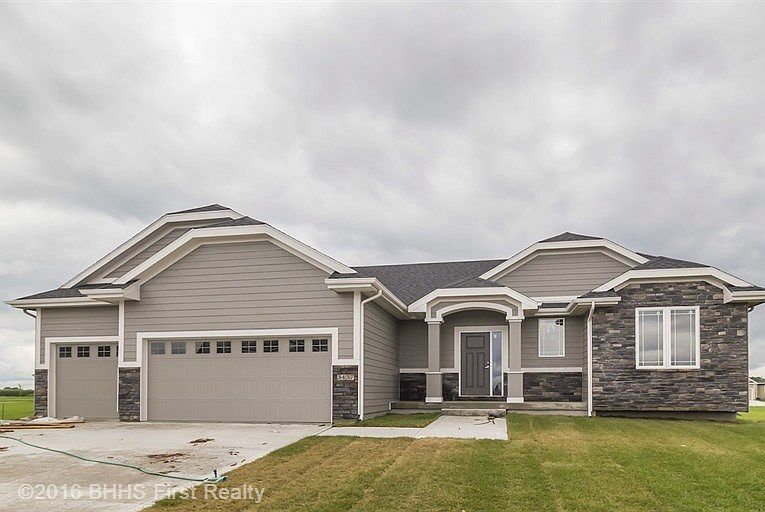 1st image of 3437 Lost Creek Ln SE